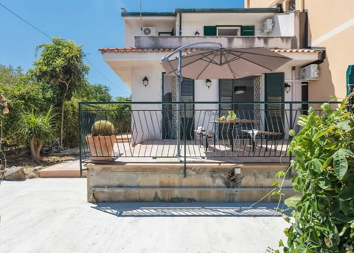 Holiday Home Alice By Interhome